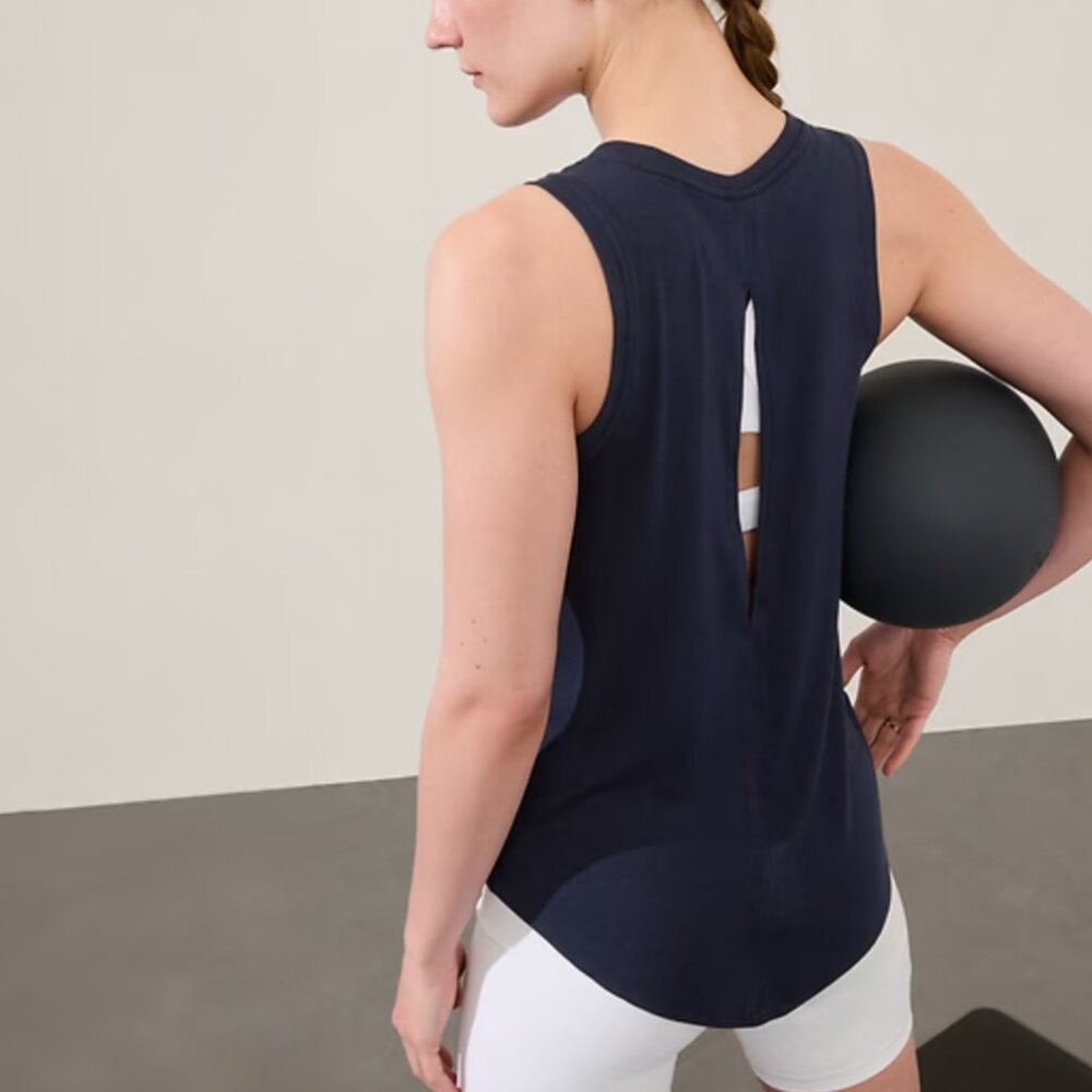 ATHLETA With Ease Open Back Tank in Navy Size Small NWT